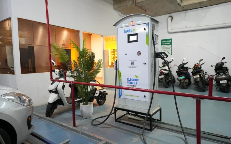 Public EV Charging Etiquette: 10 Rules Every EV User Should Follow